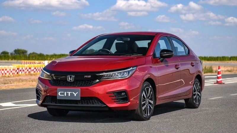 Top 7 xe ô tô 5 chỗ tiết kiệm nhiên liệu nhất phân khúc 2026 3 Các mẫu sedan tiết kiệm xăng